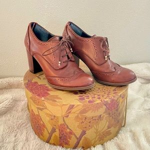 Tommy Hilfiger Women’s Oxford Heels